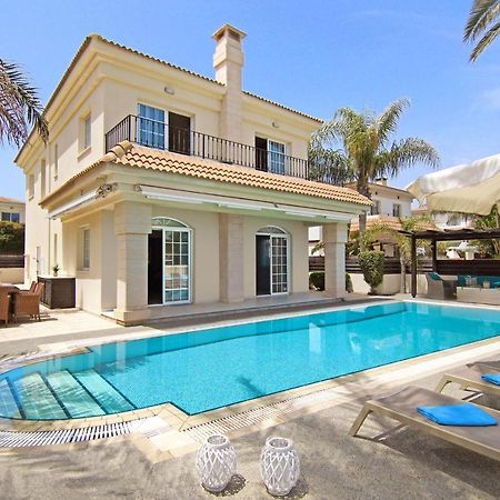 Villa Oceania - Beachfront Paralimni Zewnętrze zdjęcie