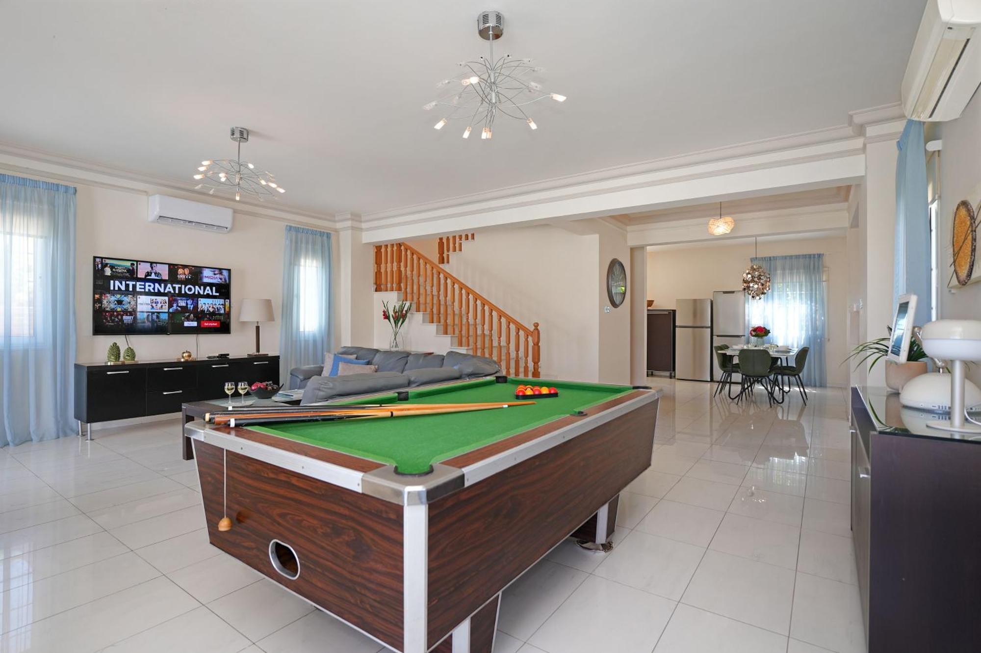 Villa Oceania - Beachfront Paralimni Zewnętrze zdjęcie